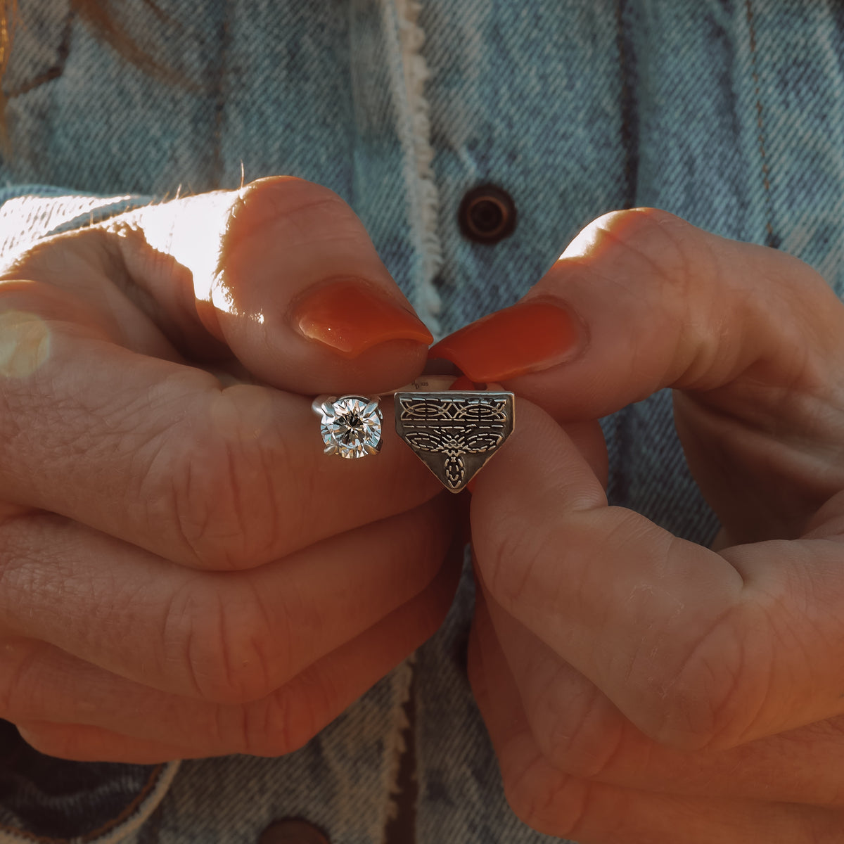 ‘Boot Stitch' Floating Ring - White Crystal - Sterling Silver